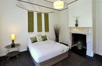 Healesville Garden Accommodation - Sunshine Coast Guide 1