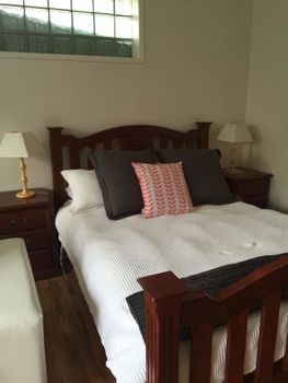 Nutgrove Beach Studio Apartment - Sunshine Coast Guide 5