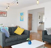 Newly Renovated Unit Waters Edge - Sunshine Coast Guide