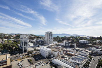 Holiday Inn Townsville - Sunshine Coast Guide 2