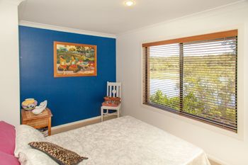 Spinnakers Loft 3 Bed Apartment - Sunshine Coast Guide 2
