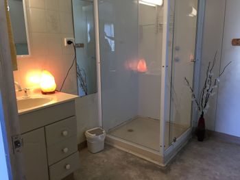 Albany Happy Days Caravan Park - Sunshine Coast Guide 1