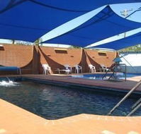 Dragon  Phoenix Motel - Sunshine Coast Guide