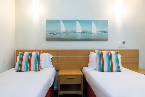 Sea La Vie - Airlie Beach - Sunshine Coast Guide 2