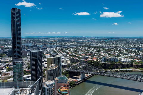Oaks Aurora Tower - Sunshine Coast Guide 5