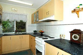 Ambience Holiday Apartments - Sunshine Coast Guide 4