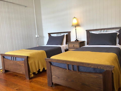 Five 3 Five - The Beachside Barracks - Sunshine Coast Guide 4