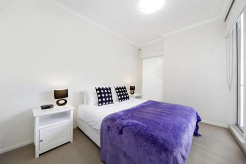 Astra Apartments Sydney Kent Street - Sunshine Coast Guide 5