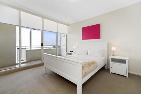Astra Apartments Sydney Kent Street - Sunshine Coast Guide 0