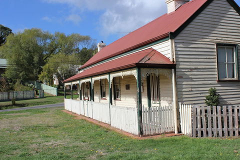 Lake Como Studio Daylesford - Sunshine Coast Guide 6