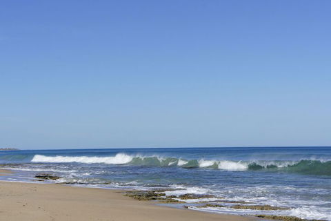 Beach Front The Wedge - Adults Only - Sunshine Coast Guide 4