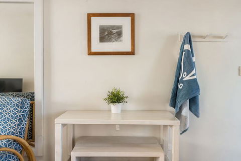 A PERFECT STAY - Quiksilver Apartments - The Wreck - Sunshine Coast Guide 2