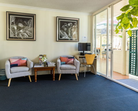 Toowong Central Motel Apartments - Sunshine Coast Guide 3