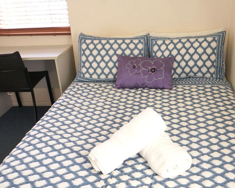 Ellie's Guesthouse - Sunshine Coast Guide 6