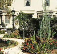 Briardale Bed  Breakfast - Sunshine Coast Guide