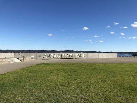 Albany Foreshore Guest House - Sunshine Coast Guide 2