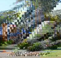 Rainbow Sands Resort - Sunshine Coast Guide