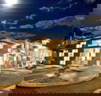 The Remington Muswellbrook - Sunshine Coast Guide