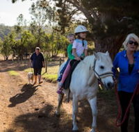 Misty Valley Country Cottages - Sunshine Coast Guide