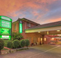 Bent Street Motor Inn - Sunshine Coast Guide