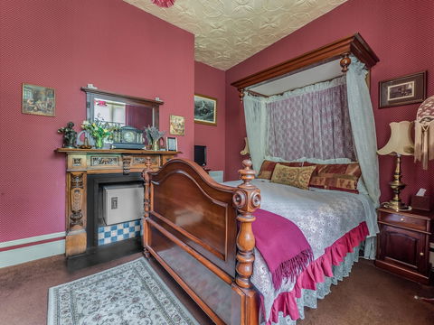 Tynwald Willow Bend Estate - Sunshine Coast Guide 6