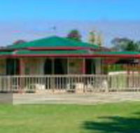 Carolynnes Cottages - Sunshine Coast Guide