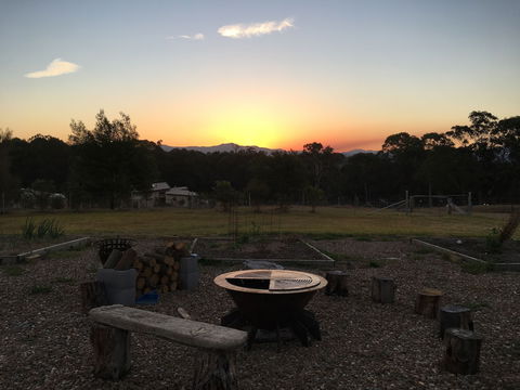 Bryn Glas Farm Stay - Sunshine Coast Guide 1