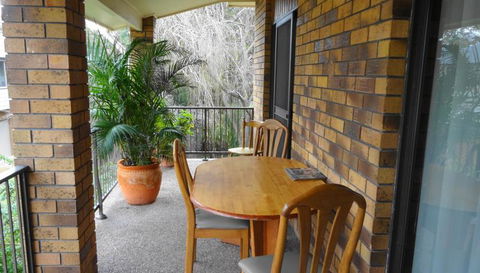Peaceful Palms B & B - Sunshine Coast Guide 1