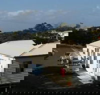 Lookout Holiday Units - Sunshine Coast Guide