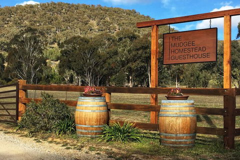 The Mudgee Homestead Guesthouse - Sunshine Coast Guide 1