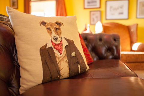 The Mudgee Homestead Guesthouse - Sunshine Coast Guide 6