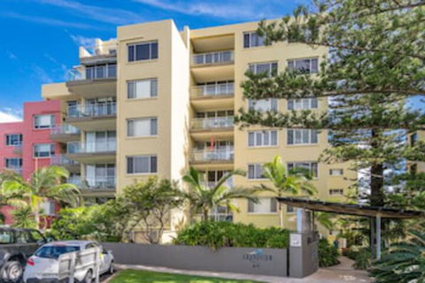 Grandview - Sunshine Coast Guide 0