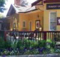 Bygone Beautys Cottages - Sunshine Coast Guide