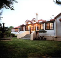 Sirens Bed  Breakfast - Sunshine Coast Guide