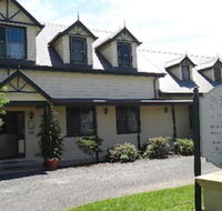 Melba Lodge - Sunshine Coast Guide