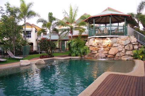 Tinaroo Lake Resort - Sunshine Coast Guide 6