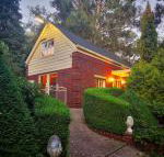 Tyneside Gatehouse - Sunshine Coast Guide
