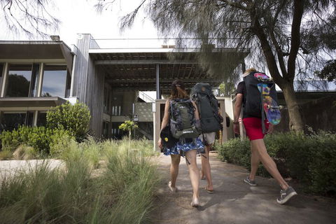 Apollo Bay Eco YHA - Hostel - Sunshine Coast Guide 2