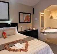 Riverview Rise Retreats - Sunshine Coast Guide