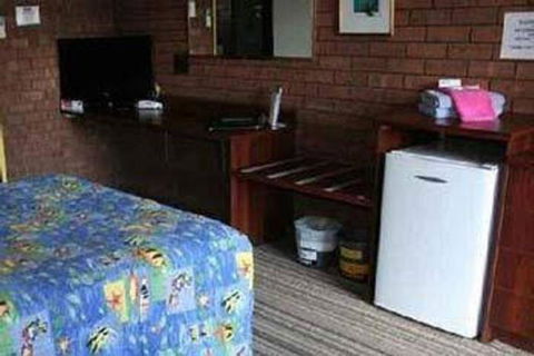 Bayside Motel - Sunshine Coast Guide 3
