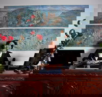 Katoomba Manor - Sunshine Coast Guide