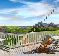 Clifftop Boutique Accommodation - Sunshine Coast Guide