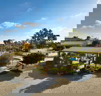 Statesman Motor Inn - Sunshine Coast Guide
