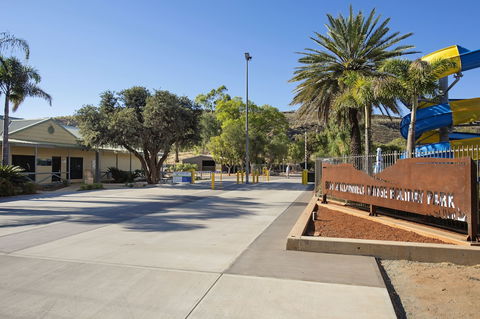 Discovery Parks - Alice Springs - Sunshine Coast Guide 2