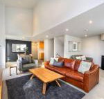 Snow Stream Apartments - Sunshine Coast Guide