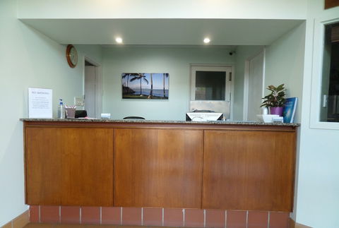 Island View Motel - Sunshine Coast Guide 5