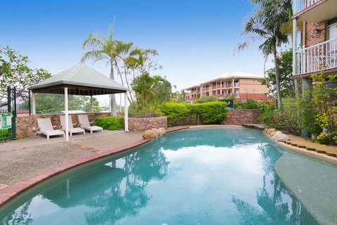Toowong Villas - Sunshine Coast Guide 0