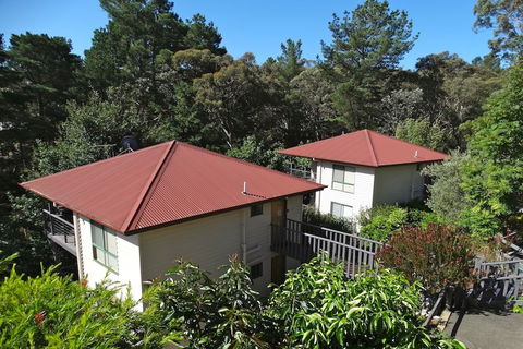 Cloverhill Hepburn Springs - Sunshine Coast Guide 4