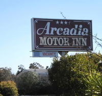 Arcadia Motor Inn - Sunshine Coast Guide