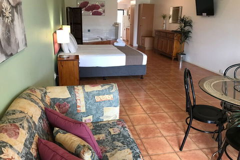 Coral Cove Resort - Sunshine Coast Guide 3